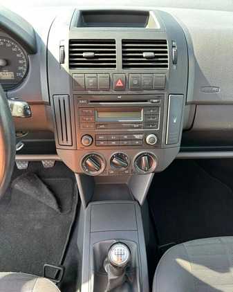 Volkswagen Polo cena 8500 przebieg: 165000, rok produkcji 2007 z Ostrołęka małe 46